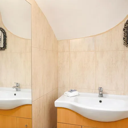 Apartment Crals - Casa Da Praceta